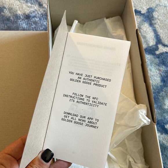 Golden Goose Shoe Box - Picture 5 of 8